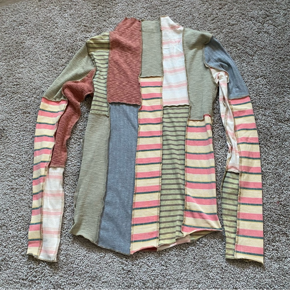 Colorful Patchwork Long Sleeve Top size Large - Picture 4 of 6